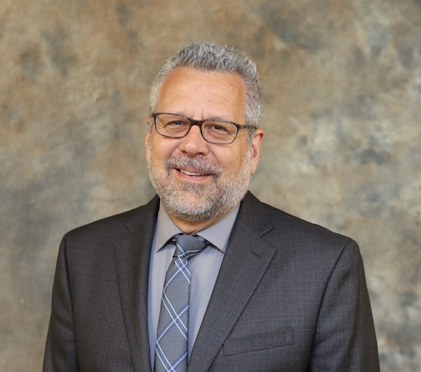 headshot of Ron Simon, CEO of FUN